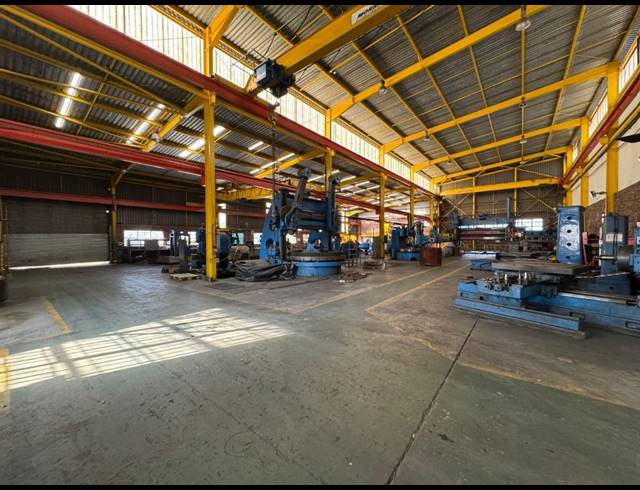 2,299M² WAREHOUSE TO LET IN ROBERTVILLE